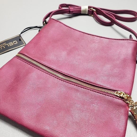 New Deluxity los Angeles peta approved vegan crossbody bag - Picture 2 of 13